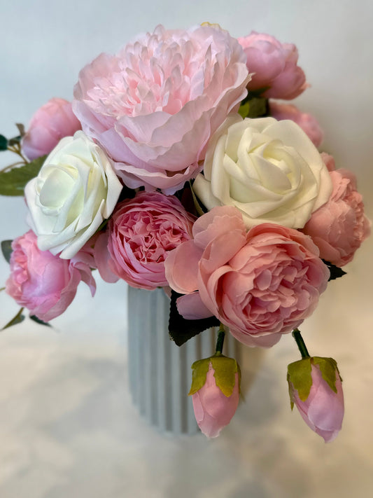 Why Flowers Make You Happier — And Why Faux Florals Still Count