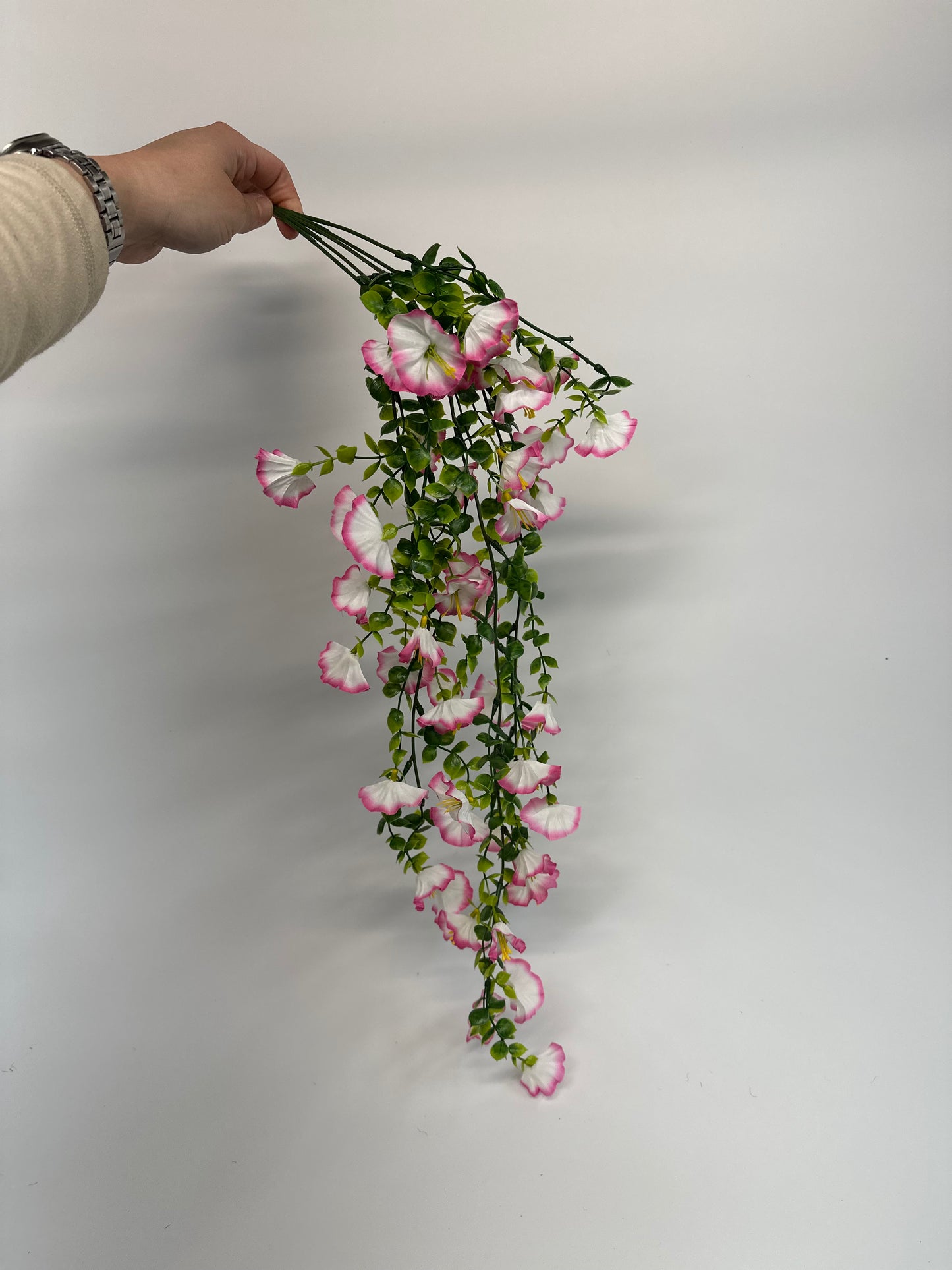Gloria - Hanging Basket Indoor/Outdoor Fake Flower Arrangement
