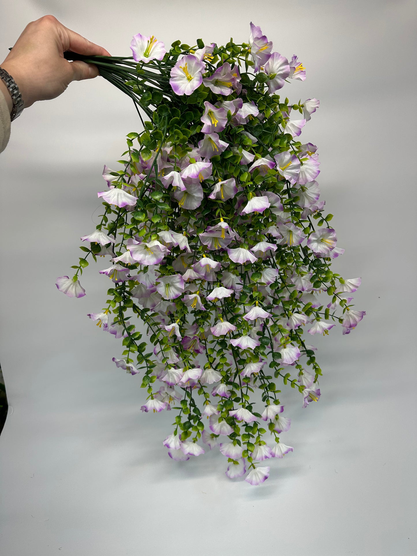 Gloria - Hanging Basket Indoor/Outdoor Fake Flower Arrangement