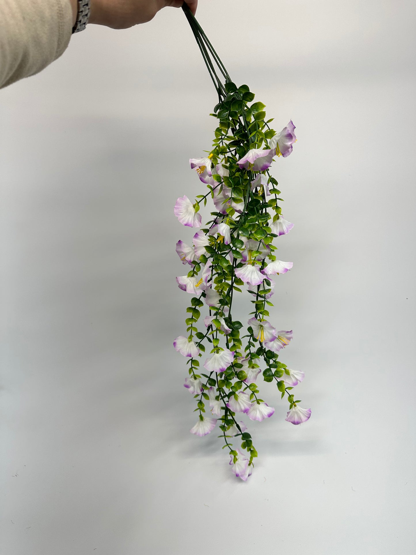 Gloria - Hanging Basket Indoor/Outdoor Fake Flower Arrangement