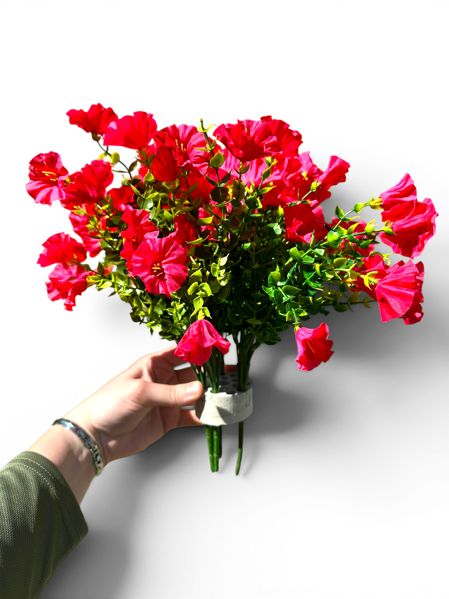Plantable Everlasting Petunia Blooms: UV-Protected Artificial Landscape Flowers with Patent-Pending Planting Core