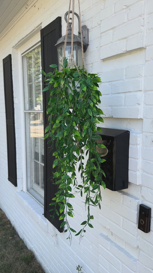 Amelia Artificial Jasmine Vine Hanging Plant – Lifelike Greenery